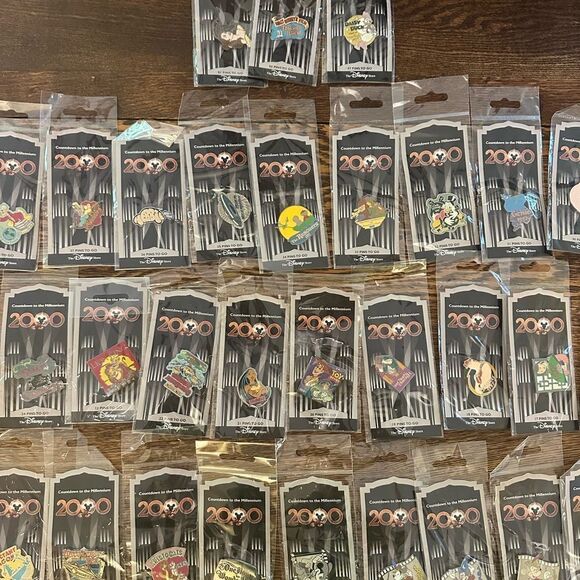 Disney Stores Countdown to the Millennium Pin Set (2020) - 1-42 Set + Extras - Picture 2 of 5